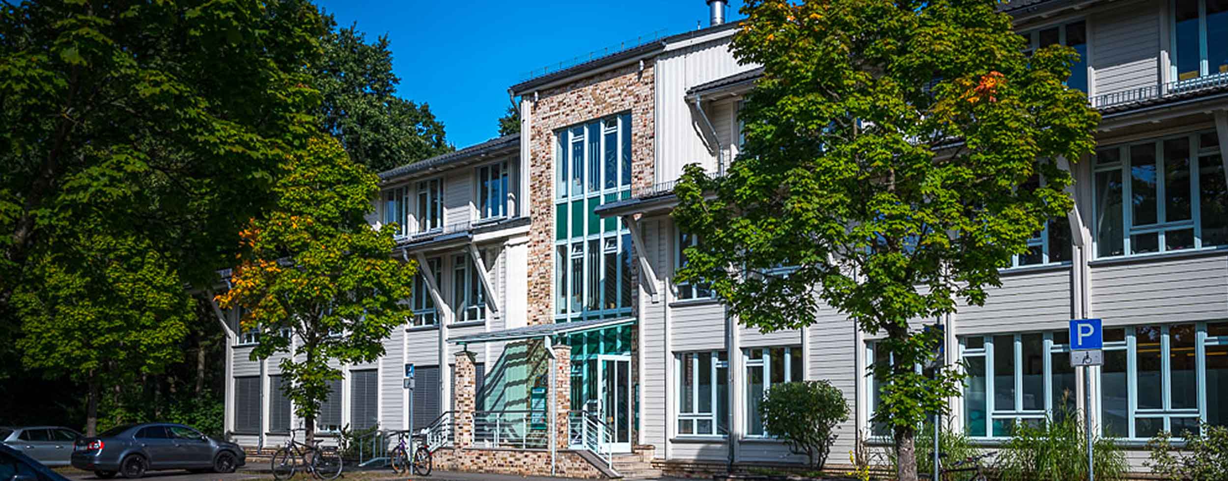 Bild: Bürogebäude Adventas